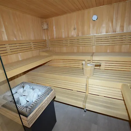 Uehlinger La Riva 307 By Interhome