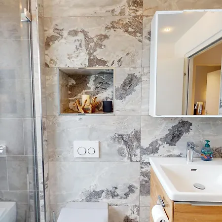 Uehlinger La Riva 307 By Interhome アパート